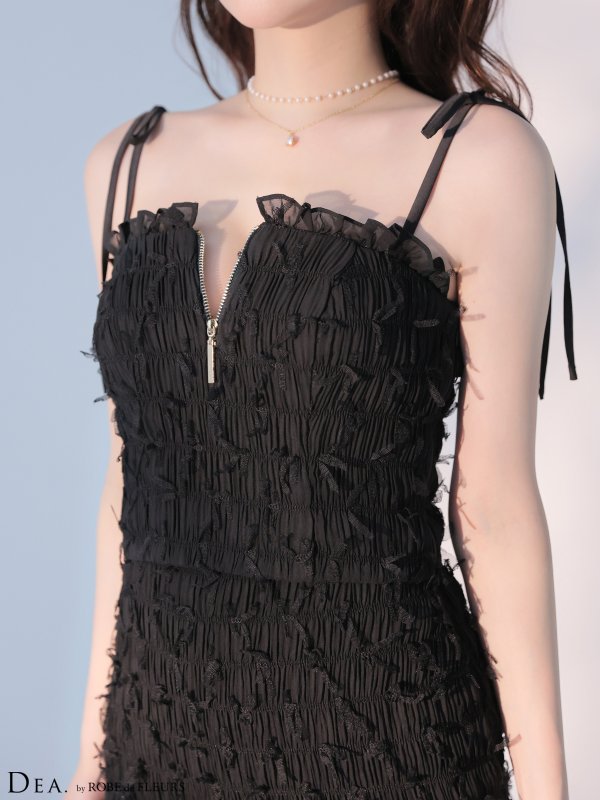 ブラック モデル：羽澄まり　身長：158cm　着用サイズ：Sサイズ