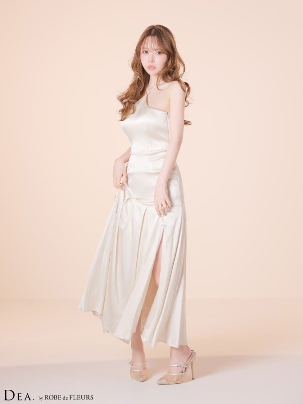 アイボリー モデル：ゆめ　身長：160cm　着用サイズ：Sサイズ