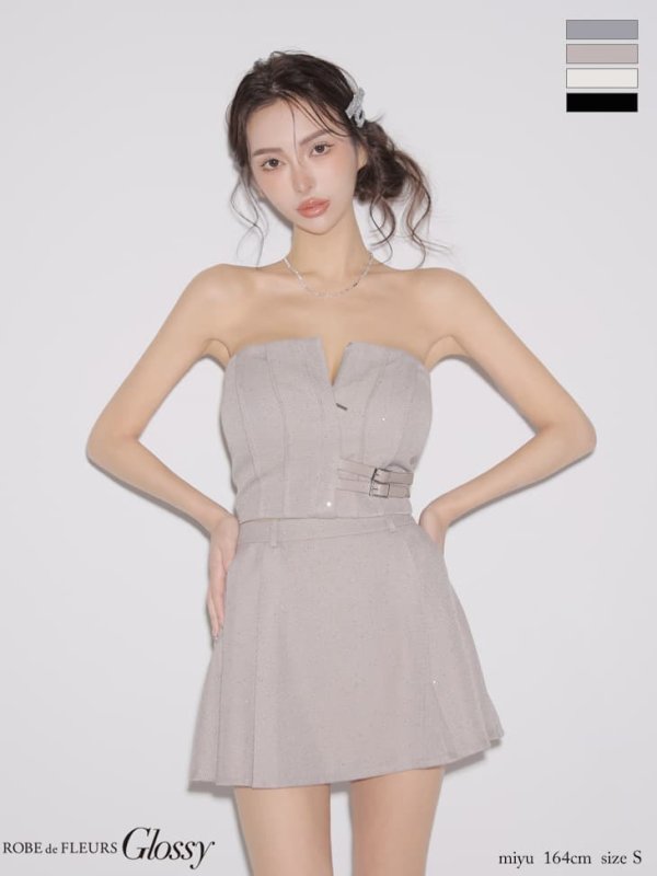 グレージュ　モデル：みゆ　身長：164cm　着用サイズ：Sサイズ