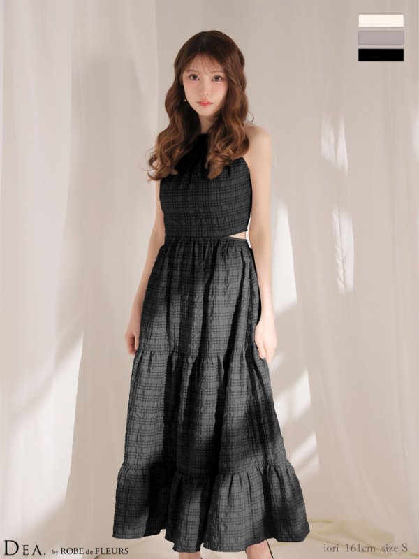 ブラック　モデル：いおり　身長：164cm　着用サイズ：Sサイズ