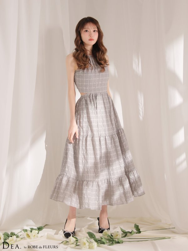 グレー　モデル：いおり　身長：164cm　着用サイズ：Sサイズ