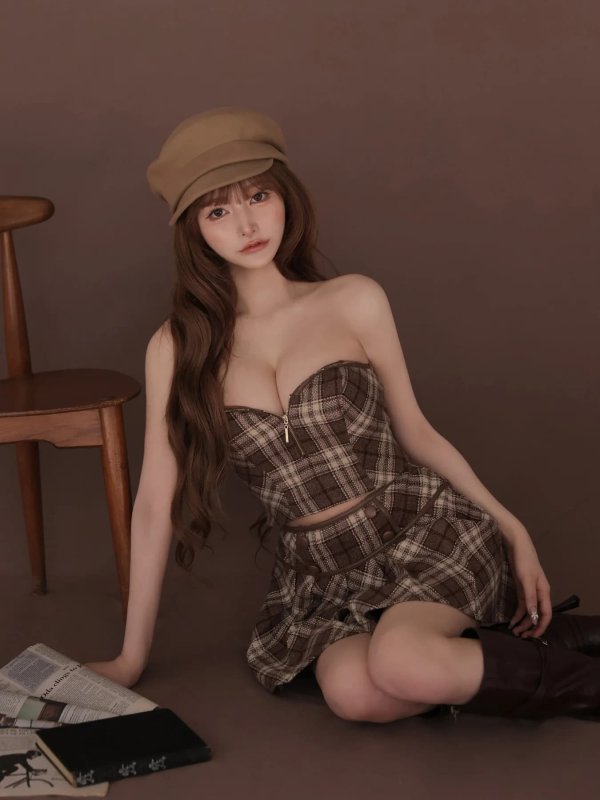 ブラウン　モデル：まみ　身長：161cm　着用サイズ：Sサイズ