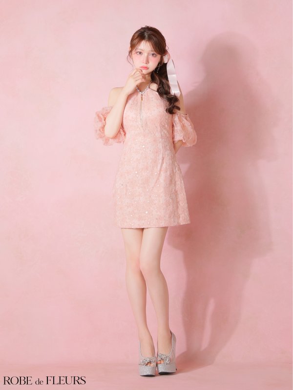 ピンク　モデル：ももか　身長：156cm　着用サイズ：Sサイズ