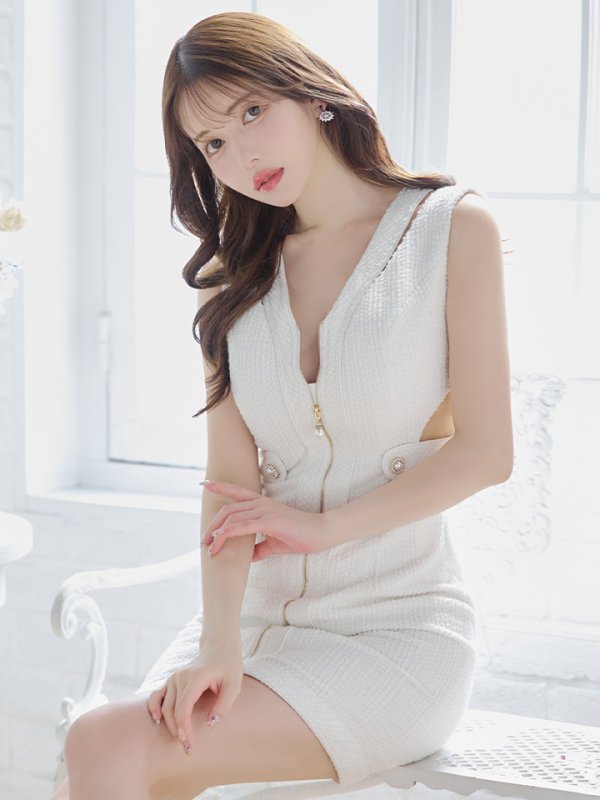 画像2: sugarオリジナルカラー・XSサイズあり【IRMA/イルマ】ツイード/ カットアウト/ ノースリーブ/ ボタンデザイン/ タイト/ ミニドレス/ キャバドレス[OF2A] (2)