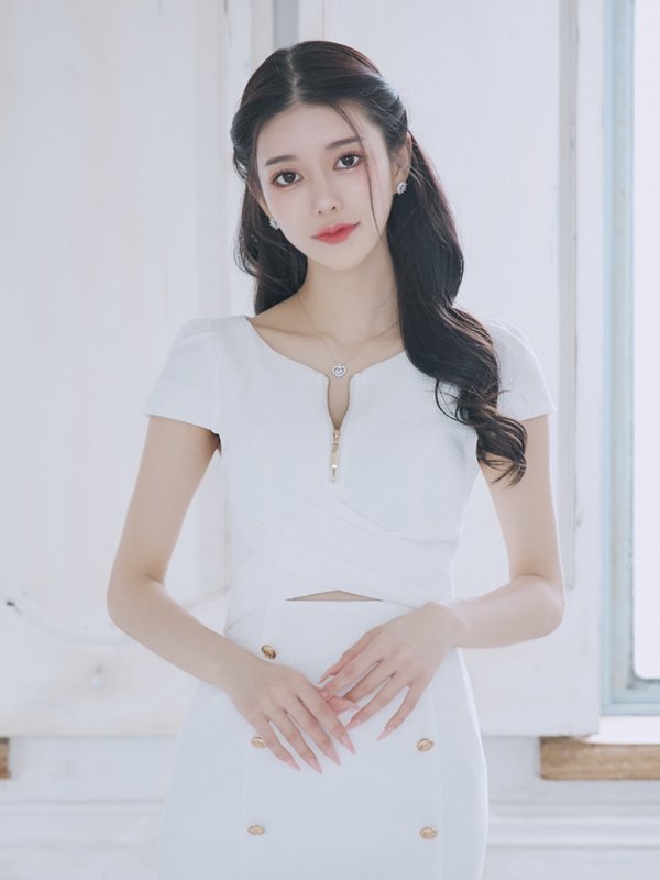 画像28: sugarオリジナルカラー・XSサイズあり【IRMA/イルマ】フロントジップ/ ワンカラー/ 半袖/ 袖あり/ ボタン/ カットアウト/ タイト/ ミニドレス/ キャバドレス[OF2A] (28)