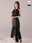 ブラック モデル：ももか　身長：156cm　着用サイズ：Sサイズ