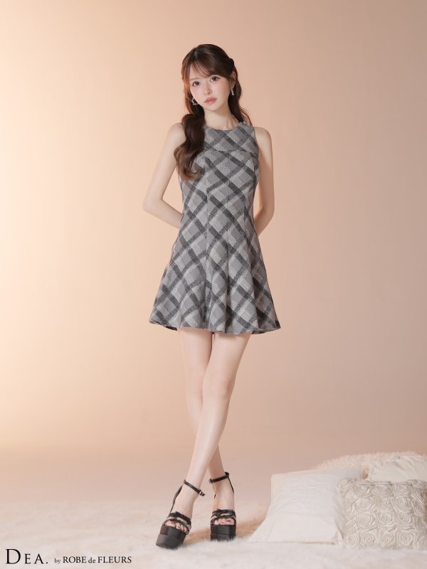 グレー　モデル：ゆめ　身長：160cm　着用サイズ：Sサイズ