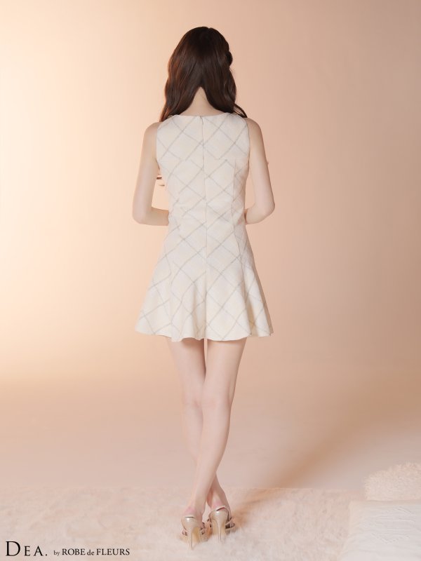 アイボリー　モデル：ゆめ　身長：160cm　着用サイズ：Sサイズ