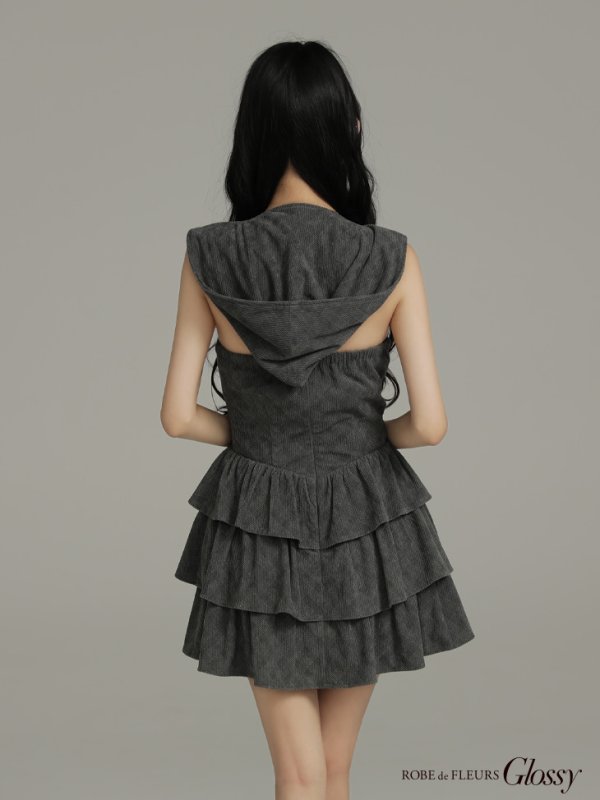 グレー モデル：まおちゃる　身長：158cm　着用サイズ：Sサイズ