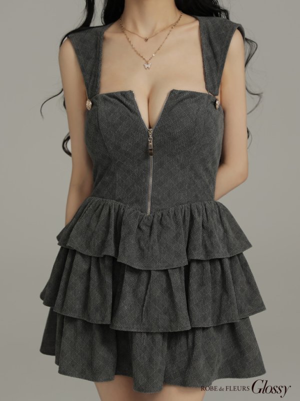 グレー モデル：まおちゃる　身長：158cm　着用サイズ：Sサイズ