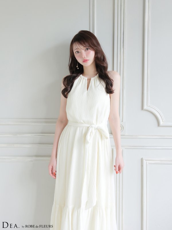 アイボリー　モデル：羽澄まり　身長：166cm　着用サイズ：Sサイズ