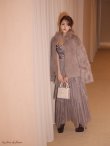 グレージュ　モデル：まみ　身長：161cm　着用サイズ：Sサイズ
