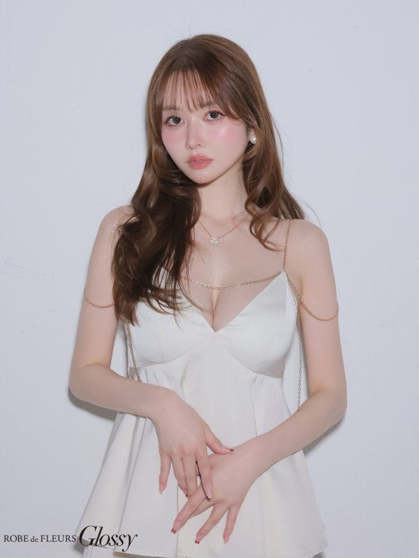 アイボリーxアイボリー　モデル：ゆめ　身長：160cm　着用サイズ：Sサイズ