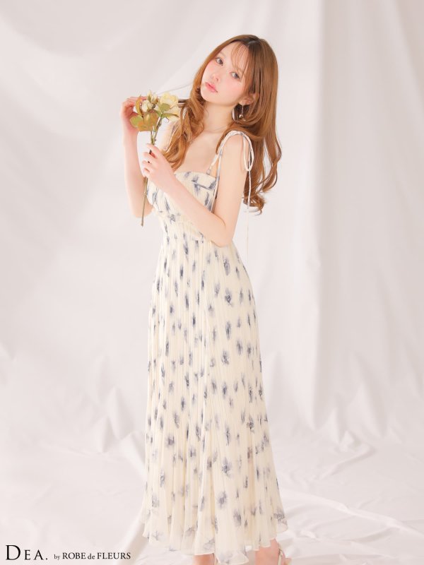 ブルー　モデル：ゆめ　身長：160cm　着用サイズ：Sサイズ