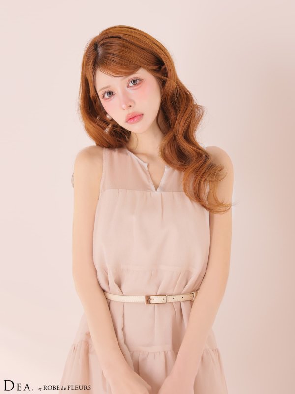 ベージュ　モデル：まりん　身長：164cm　着用サイズ：Sサイズ