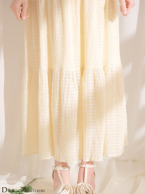 アイボリー　モデル：いおり　身長：164cm　着用サイズ：Sサイズ