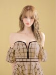 ベージュ モデル：咲希　身長：164cm　着用サイズ：Sサイズ