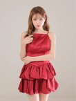 レッド　モデル：いおり　身長：161cm　着用サイズ：Sサイズ