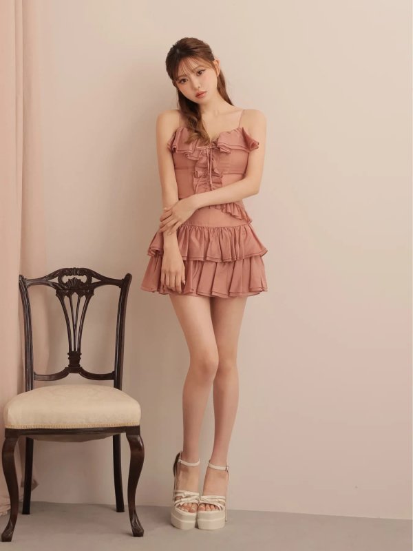 ピンク　モデル：いおり　身長：161cm　着用サイズ：Sサイズ
