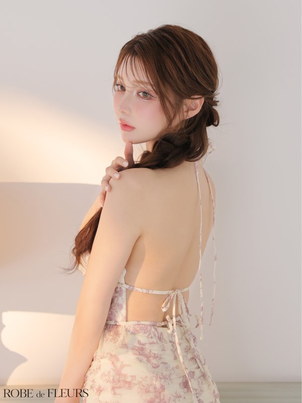 ピンク　モデル：ももか　身長：156cm　着用サイズ：Sサイズ