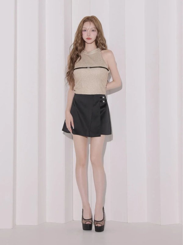 ベージュ　モデル：しおん　身長：158cm　着用サイズ：Sサイズ