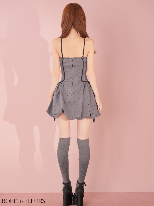 グレー　モデル：まりん　身長：164cm　着用サイズ：Sサイズ