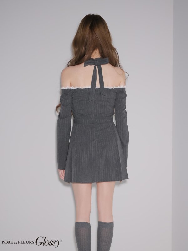 グレー　モデル：しおん　身長：158cm　着用サイズ：Sサイズ