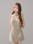 ベージュ　モデル：しおん　身長：158cm　着用サイズ：Sサイズ