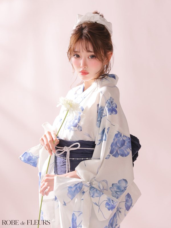 ネイビー　モデル：いおり　身長：164cm　着用サイズ：Fサイズ