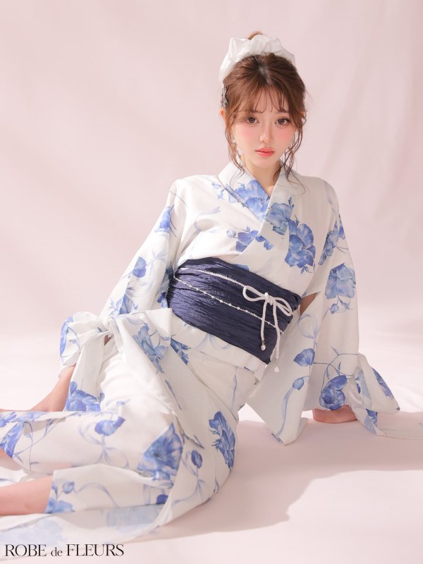 ネイビー　モデル：いおり　身長：164cm　着用サイズ：Fサイズ