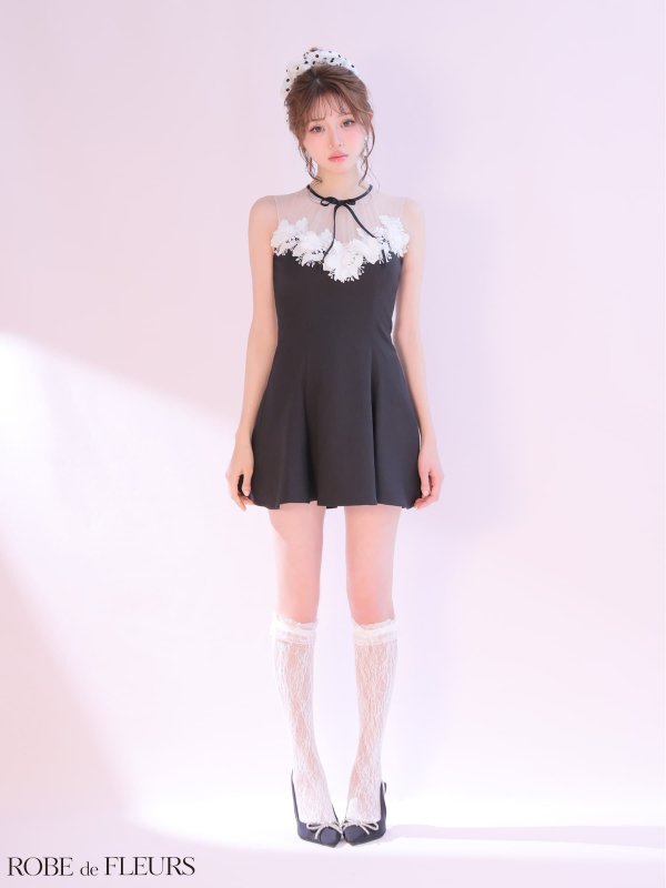 ブラック　モデル：いおり　身長：164cm　着用サイズ：Sサイズ