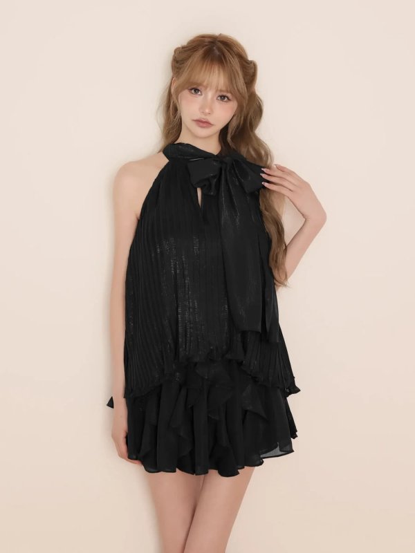 ブラック　モデル：咲希　身長：164cm　着用サイズ：Sサイズ
