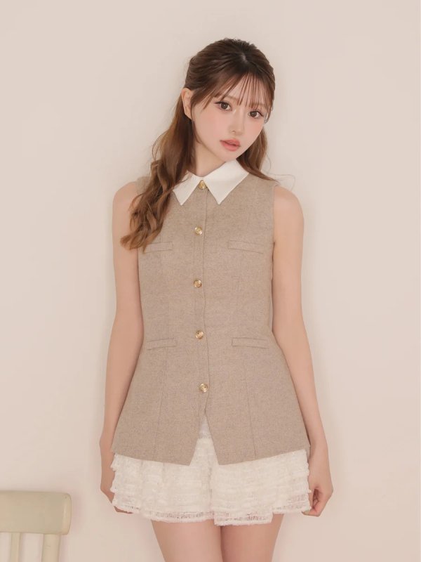 ベージュ　モデル：いおり　身長：161cm　着用サイズ：Sサイズ