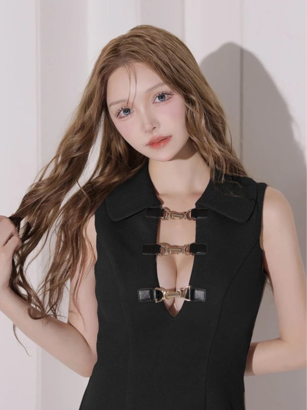 ブラック モデル：しおん　身長：158cm　着用サイズ：Sサイズ