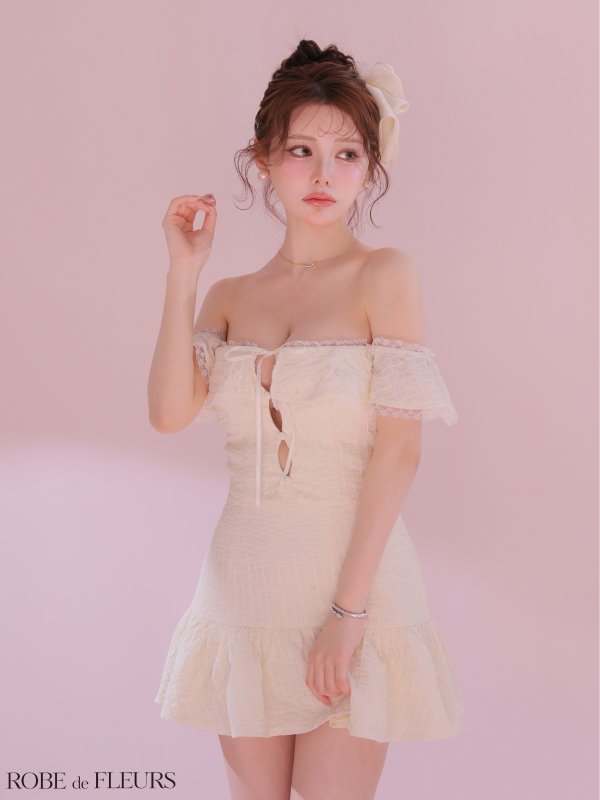 アイボリー　モデル：ももか　身長：156cm　着用サイズ：Sサイズ