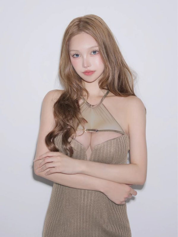 モカベージュ　モデル：しおん　身長：158cm　着用サイズ：Sサイズ