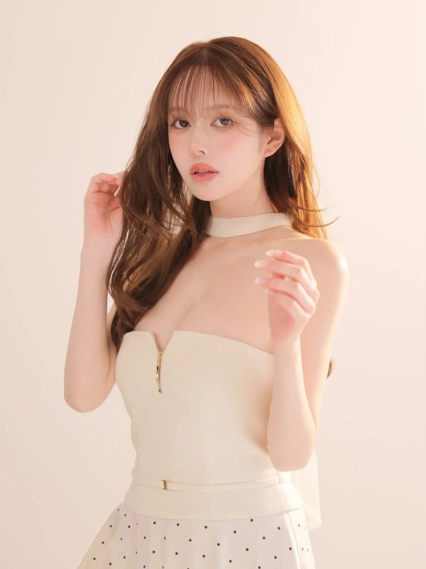 アイボリー モデル：ゆめ　身長：160cm　着用サイズ：Sサイズ