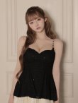 ブラックxアイボリー　モデル：まみ　身長：161cm　着用サイズ：Sサイズ
