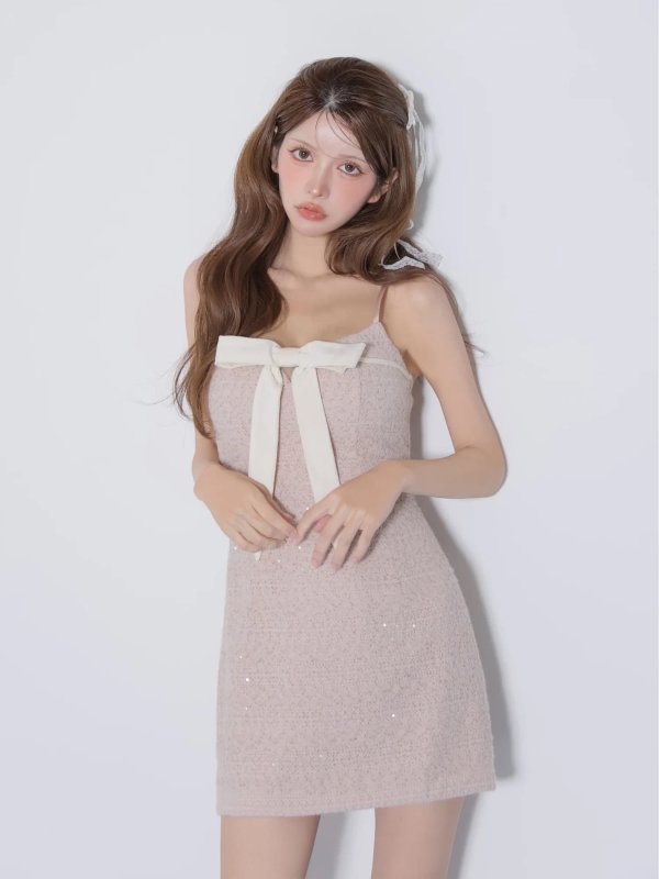 ピンクベージュ　モデル：まりん　身長：164cm　着用サイズ：Sサイズ