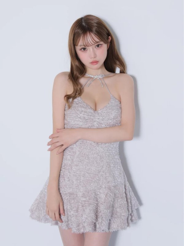 ライトグレー　モデル：いおり　身長：161cm　着用サイズ：Sサイズ