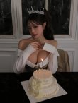ベージュ　モデル：れみれみ　身長：163cm　着用サイズ：Sサイズ