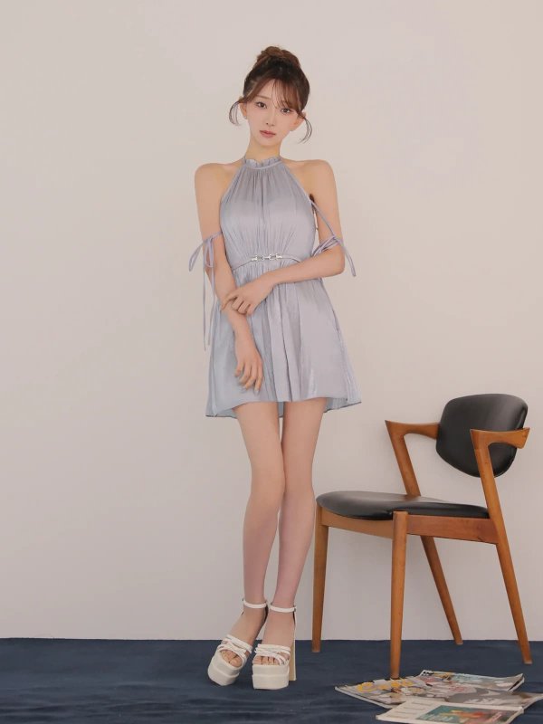 ブルーグレー　モデル：はな　身長：159cm　着用サイズ：Sサイズ