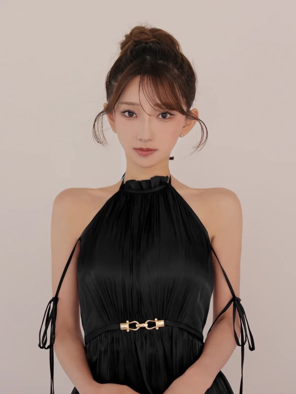 ブラック　モデル：はな　身長：159cm　着用サイズ：Sサイズ