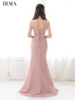 ピンクベージュ モデル：天乃えま　身長：155cm　着用サイズ：Mサイズ