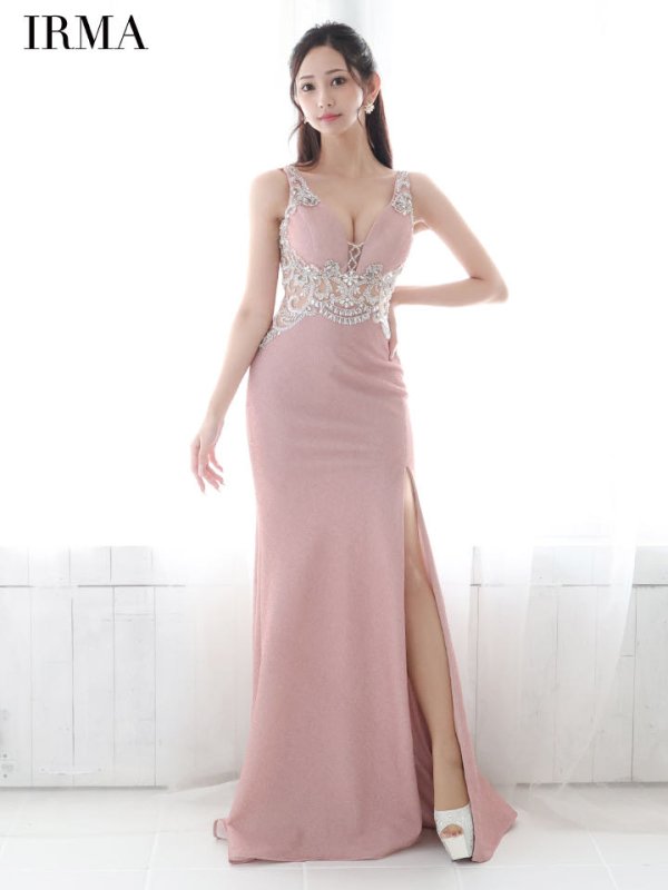 ピンクベージュ モデル:天乃えま 身長:155cm 着用サイズ:Mサイズ