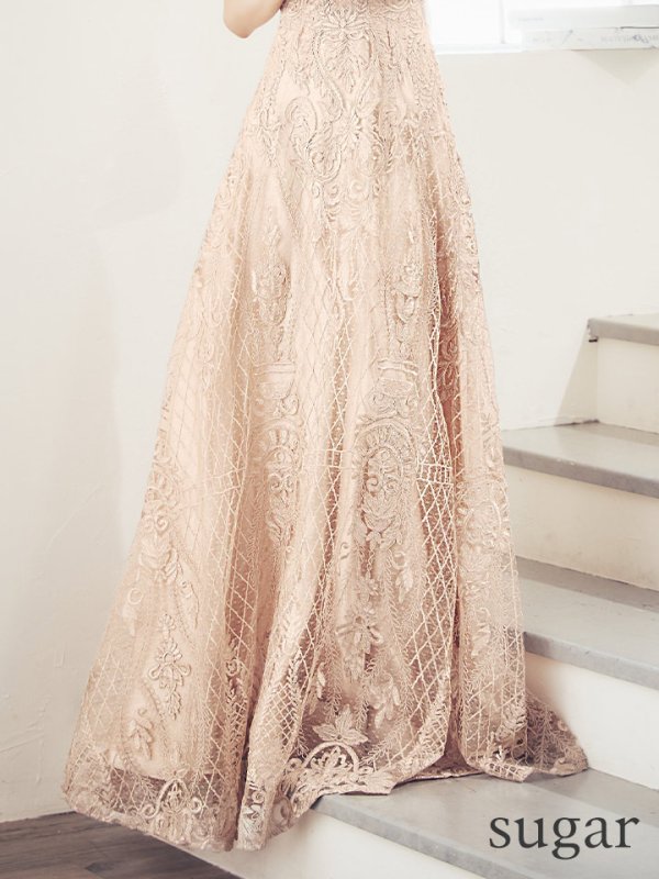 シャンパン モデル：まおちゃる　身長：158cm:Mサイズ