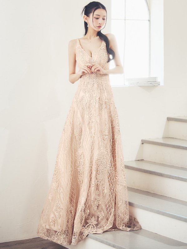 シャンパン モデル：まおちゃる　身長：158cm:Mサイズ