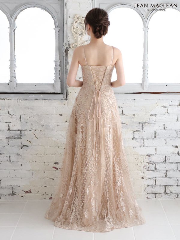 シャンパン モデル：ゆめ　身長：160cm:Mサイズ