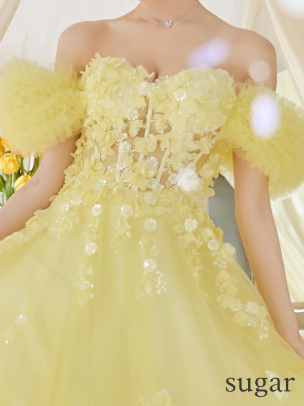 イエロー モデル:明日花キララ 身長:162cm:Sサイズ