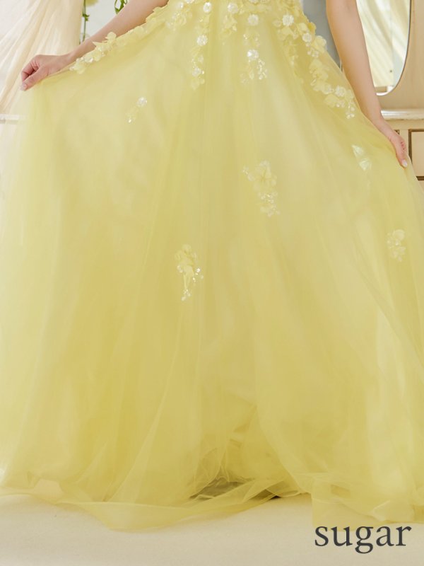 イエロー モデル:明日花キララ 身長:162cm:Sサイズ